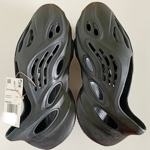 Yeezy ❌SOLD🎁Foam Runner Adidas NEW M size 11 - Picture 4 of 9